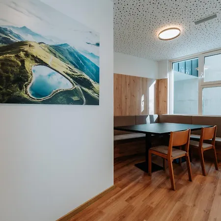 Kitzski Living 3*