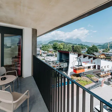 Kitzski Living 3*