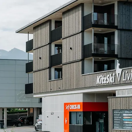 Kitzski Living Apartmanhotel 3*