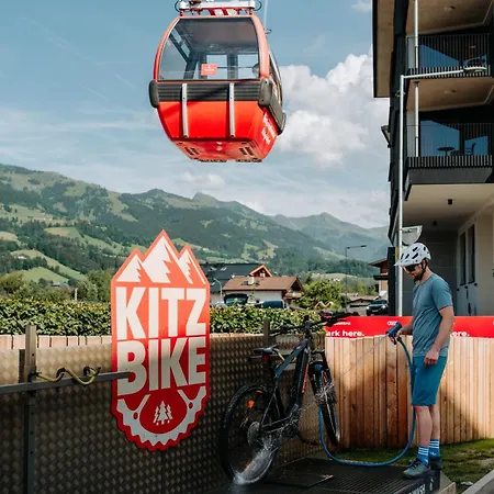 Kitzski Living 3*